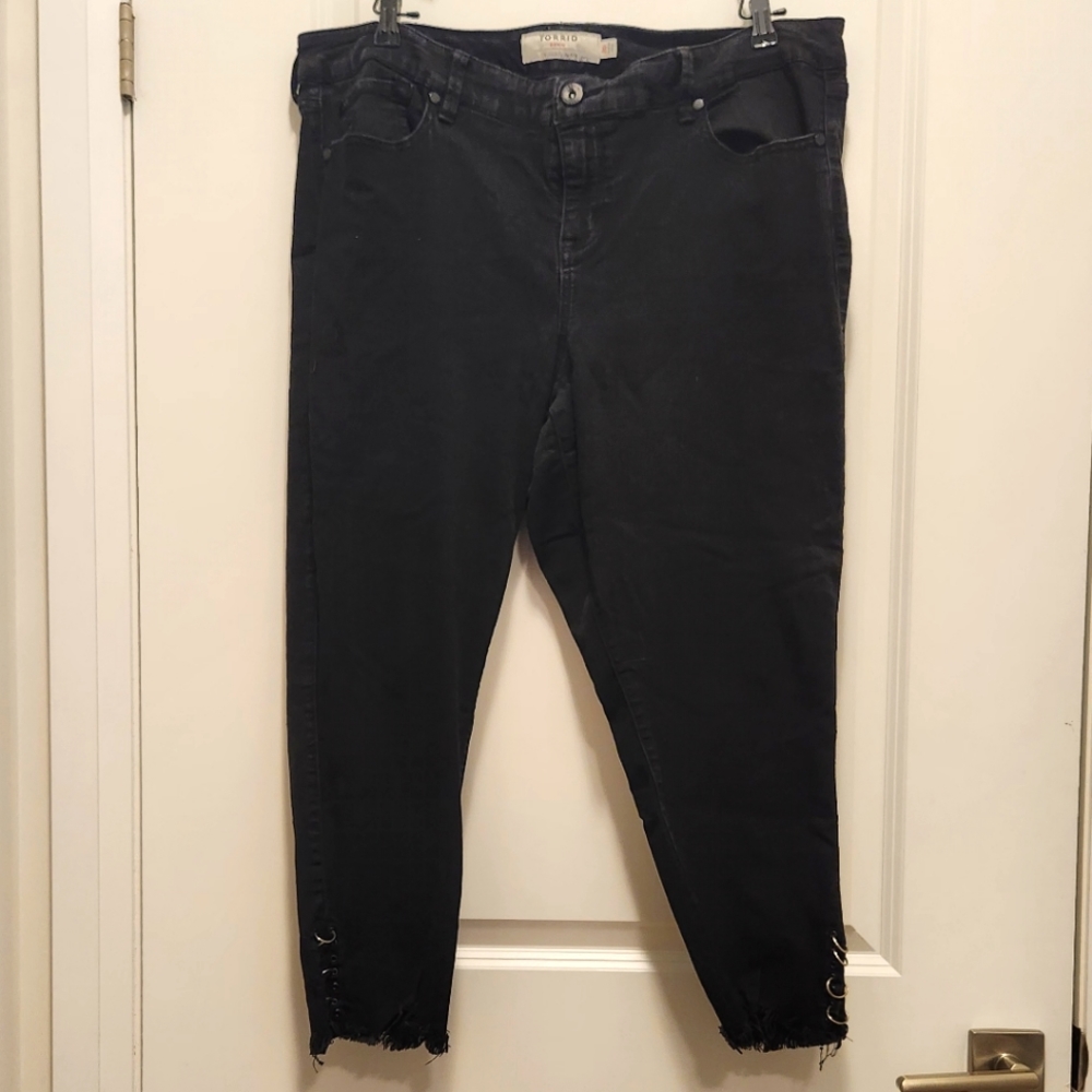 Jeans - Picture 2 of 4